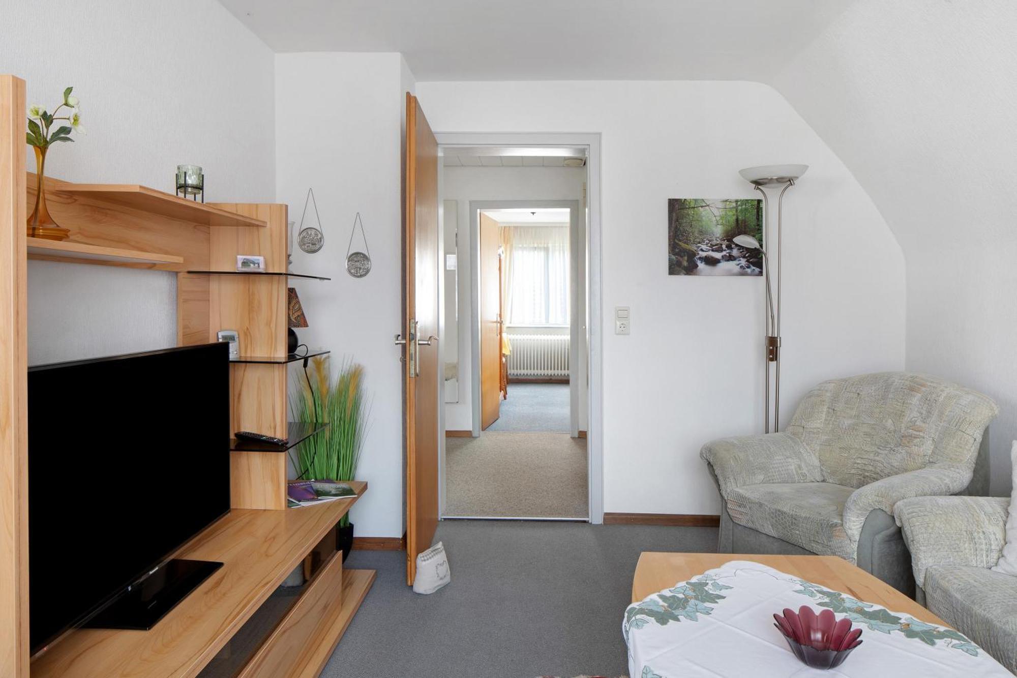 Ferienwohnung Hoell ไฟรบวร์กอิมไบรส์เกา ภายนอก รูปภาพ