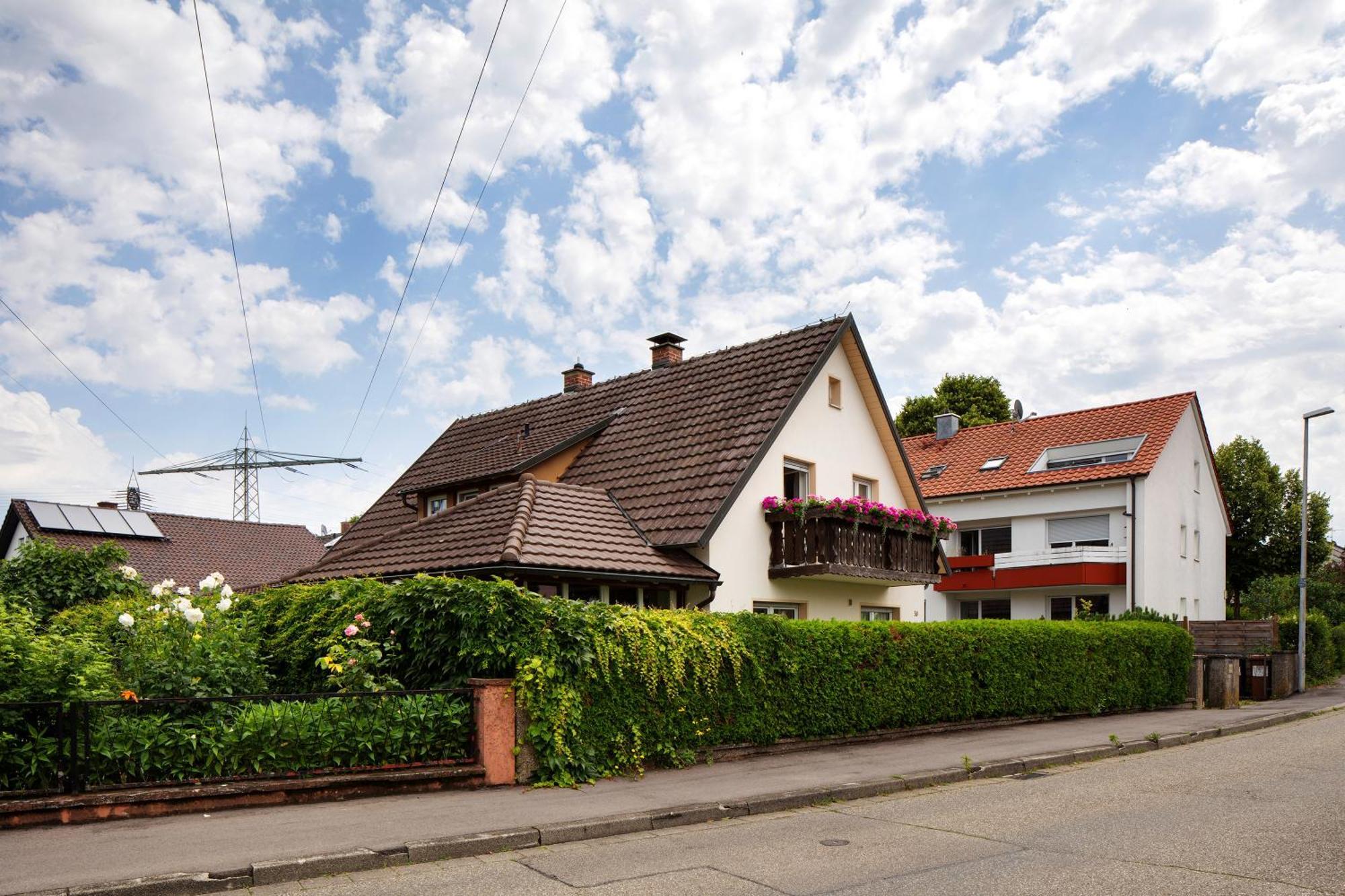 Ferienwohnung Hoell ไฟรบวร์กอิมไบรส์เกา ภายนอก รูปภาพ